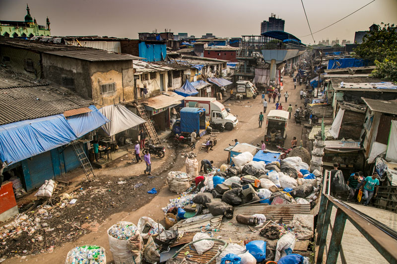 Study of a slum : Dharavi, Mumbai, India (2nde euro)