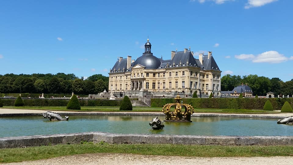 CORRIGÉ BAC 2025 – Dissertation sujet 1 : les usages du patrimoine en France